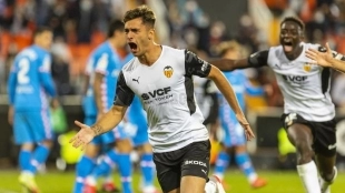 El Valencia hará efectiva la opción de compra de Hugo Duro