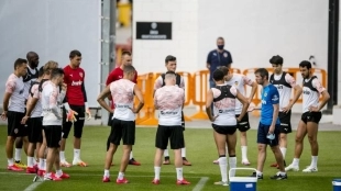 Las tres posiciones que tiene reforzar el Valencia para la próxima temporada | FOTO: VALENCIA