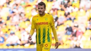 El Valencia se piensa el regreso de Pedro Chirivella