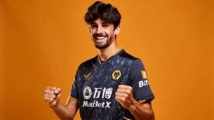 Xavi valora la vuelta de Trincao al Barcelona / wolves.co.uk