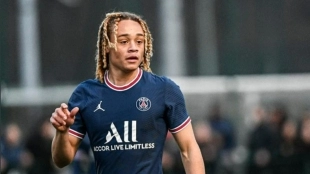 Xavi Simons renueva con el PSG y se va cedido al PSV