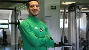 Zou Feddal podría regresar a LaLiga. Foto: @RealBetis