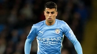 BOMBAZO: Cancelo se marcha del Manchester City / Teamtalk.com