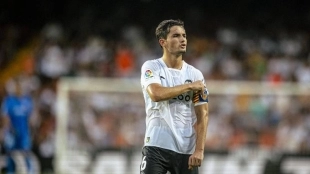 Guillamón firma la renovación con el Valencia / Eldesmarque.com