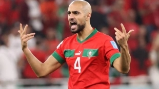 Los tres importantes clubes que pujan por Amrabat - Foto: El Universo