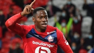 Jonathan David se deja querer por el Barcelona