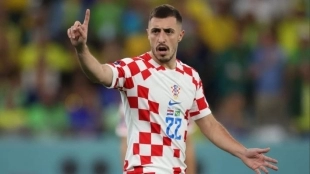 El Chelsea mete en la puja por Josip Juranovic