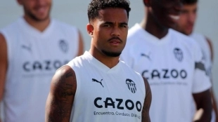 Kluivert convence al Valencia / Superdeporte.es