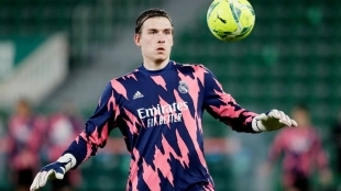 Lunin asume su salida del Madrid a final de temporada