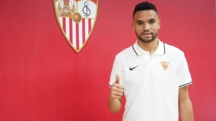 En-Nesyri cierra a base de goles la puerta de salida del Sevilla