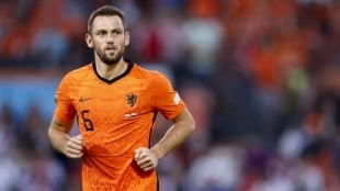 Simeone le pide al Atlético el fichaje de Stefan de Vrij