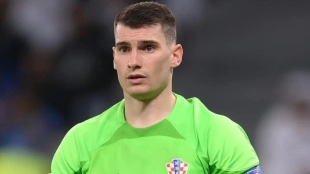 El Manchester United piensa en pagar la cláusula de Livakovic