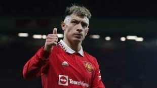 El Manchester United le pondrá un sueldazo a Lisandro Martínez / El gráfico