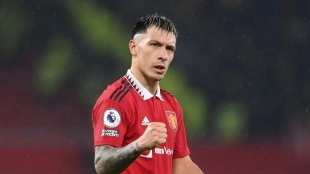 El Manchester United quiere blindar a Lisandro Martínez