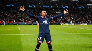Las dos promesas que le hizo el PSG a Mbappé para que se quede