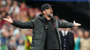 Klopp no se cansa: Ha pedido dos fichajes más al Liverpool / Levante-emv