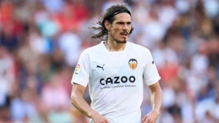 Fichajes Valencia: Cavani cierra la puerta de salida