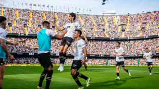 El Valencia se fija en un delantero de LaLiga para el mercado invernal
