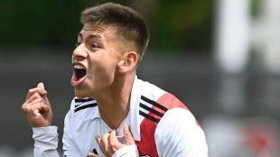 Los 3 equipos que ya han puesto sus garras sobre Echeverri / DAZN