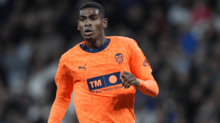 El club que quiere sacar a Cristhian Mosquera del Valencia CF