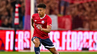 Los 3 grandes de Europa que quieren fichar a Tiago Santos, perla del Lille