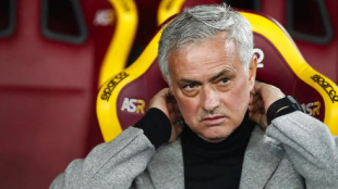 Mourinho exige a la Roma el fichaje de un jugador del FC Barcelona