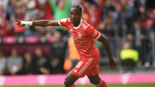 El Manchester United no se olvida de Mathys Tel