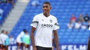 Se acumulan los pretendientes para Cristian Mosquera / Transfermarkt