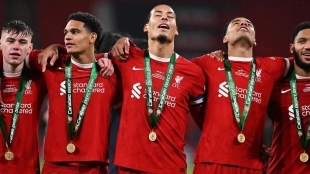 El Liverpool presiona por un fichaje TOP para su defensa