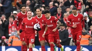 El Liverpool, favorito para fichar a un central de 60 millones