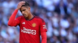 Varane tiene un pie fuera del Manchester United / NBC Sports
