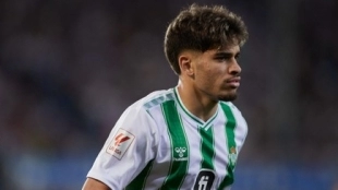 El Betis elige en la Premier al recambio de Abde