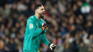 El Valencia mira al Madrid para sustituir este verano a Mamardashvili