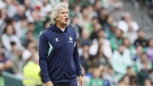 El Betis tiene casi CERRADO su primer fichaje y viene de la Premier / Viva Sevilla