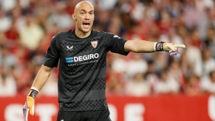 Marko Dmitrovic, goalkeeper of Sevilla at the moment.