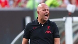 Liverpool is going all out for the signing of Marc Guehi / Surge Radio