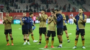 Los jugadores de la Real Sociedad tras el partido ante el Niza en la Europa League