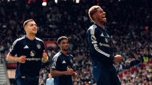 Manchester United wants to shield 2 of its gems