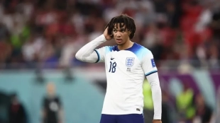 Alexander Arnold, lateral diestro del Liverpool que interesa al Real Madrid