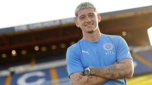 Tottenham and Leicester City vie for the star from the English third division | Stockport County