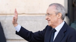 Florentino Pérez negocia el fichaje de Alexander Arnold / Revista Capital