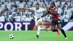 Rafael Leao, atacante del Milan que interesa al Barcelona