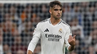 El futuro de Raúl Asencio parece alejarse del Real Madrid | MARCA