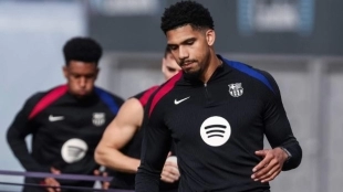 The signing that Barcelona has closed to replace Ronald Araujo.