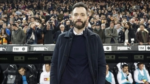El Valencia va por su tercer fichaje para salvarse del descenso: Petición de Corberán