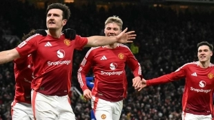 Manchester United has closed their first big signing of the summer.