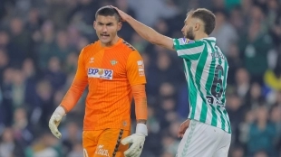 El Betis fija precio para la salida de Fran Vieites en verano