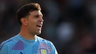 Monchi makes a move: 3 goalkeepers to replace Dibu Martínez