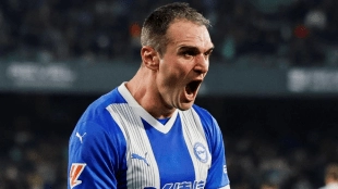 Kike García, Alavés forward