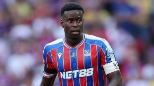 Marc Guéhi playing in the Community Shield final.